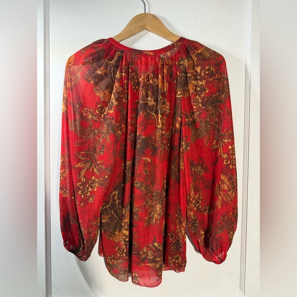L'AGENCE Teagan Red Jungle Toile Crinkle Chiffon Shirt Top Blouse - Picture 6 of 6
